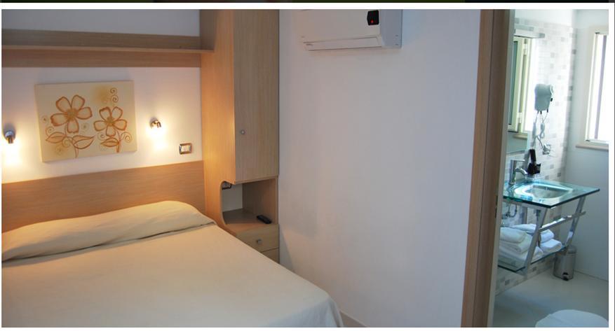 B&B Ala Marina เปสคีชี ห้อง รูปภาพ